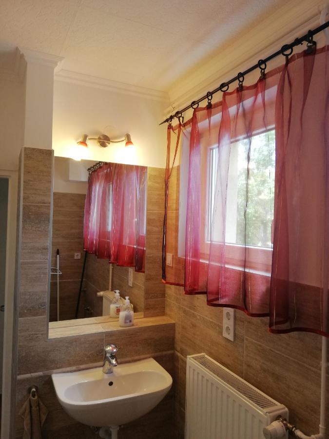 Zoé Apartman Siófok Esterno foto