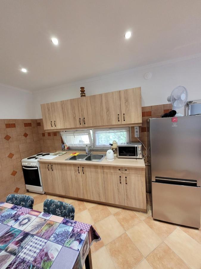 Zoé Apartman Siófok Esterno foto